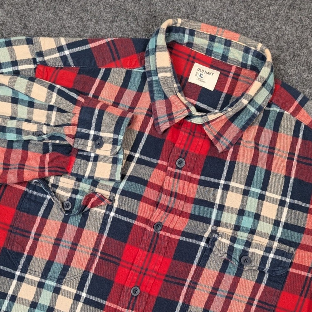 Vintage 2001 Old Navy Mens XL Red Navy Plaid Flannel Button Down Shirt